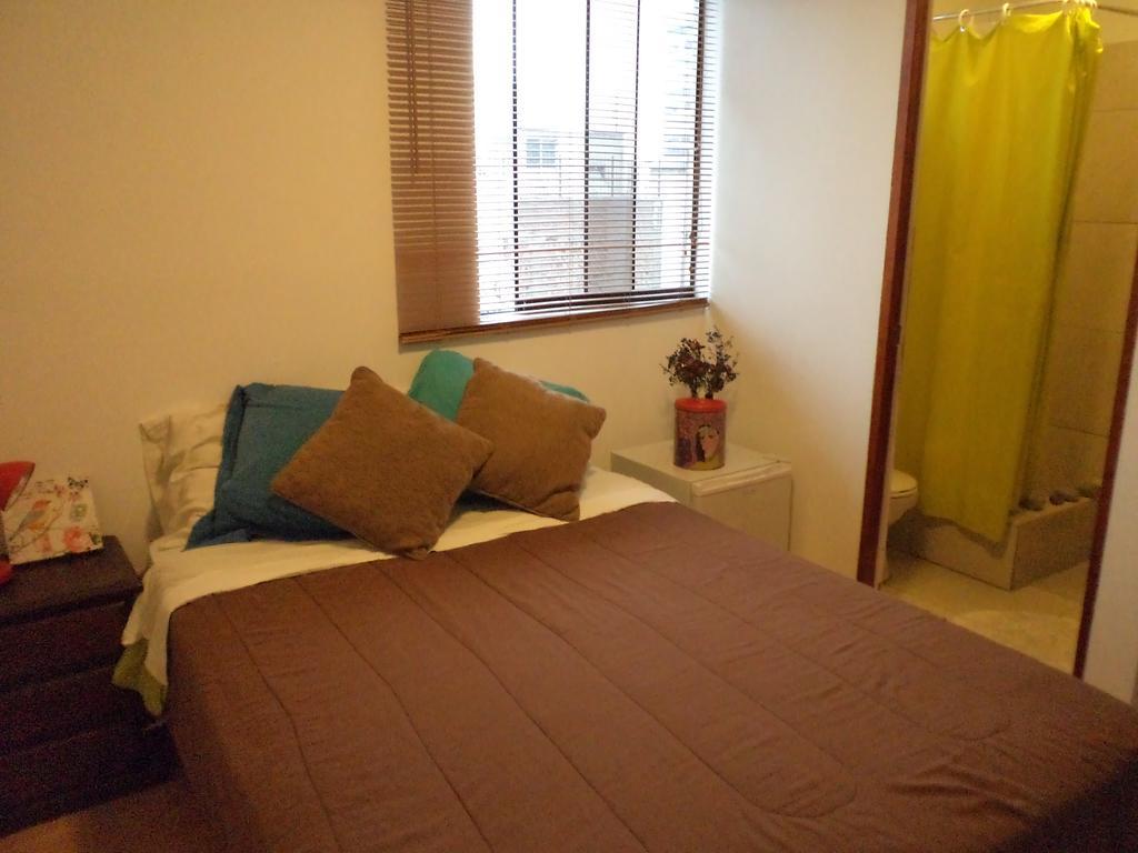 La Casa De Karla Hostel Lima Phòng bức ảnh