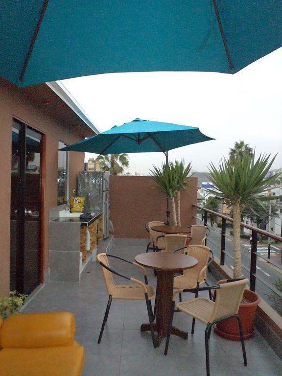 La Casa De Karla Hostel Lima Phòng bức ảnh