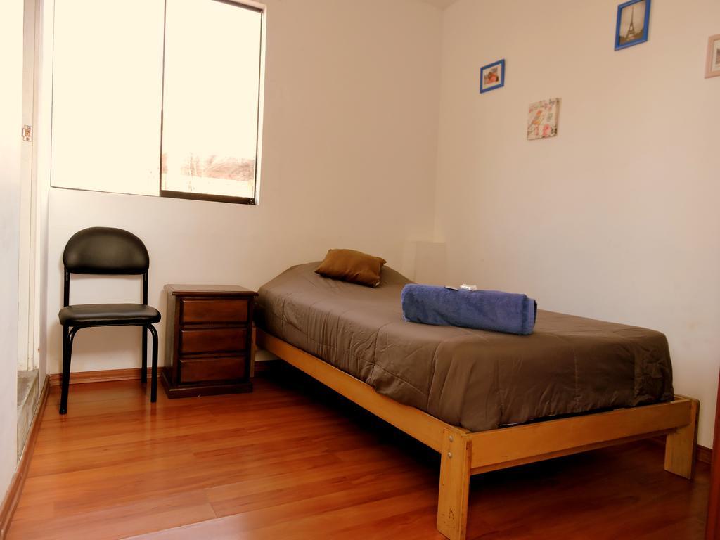 La Casa De Karla Hostel Lima Ngoại thất bức ảnh
