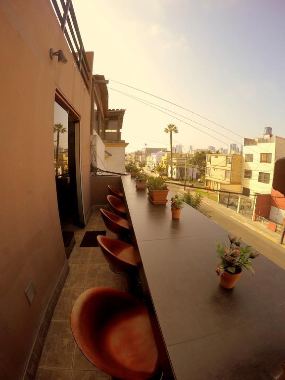 La Casa De Karla Hostel Lima Ngoại thất bức ảnh